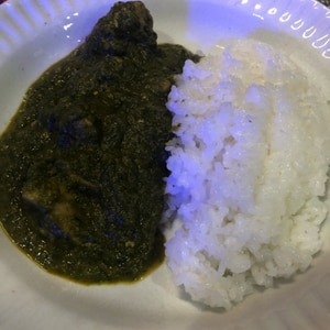 ルーで簡単！挽き肉入りサグカレー！